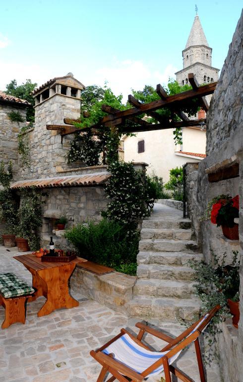Holiday Homes Poli Svetega Antona Gracisce Phòng bức ảnh