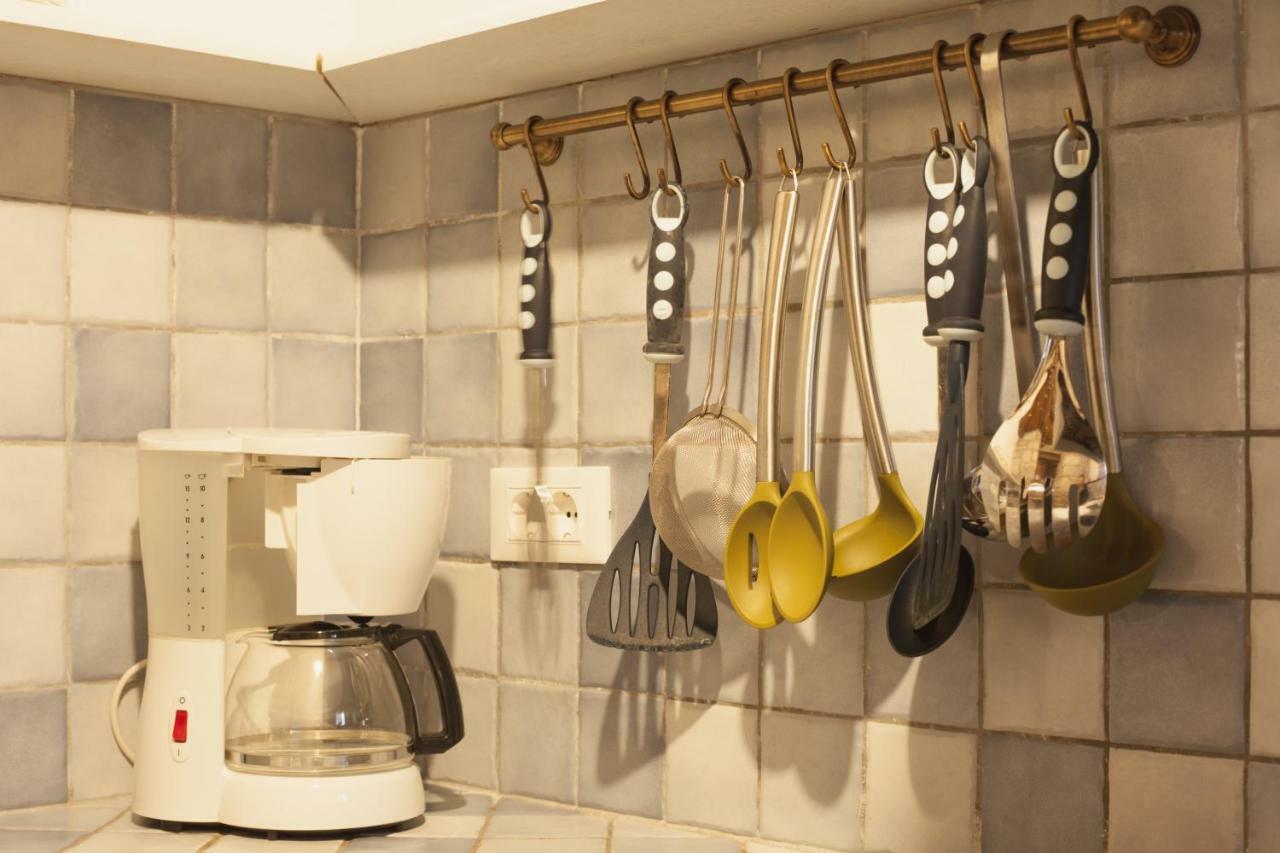 Holiday Homes Poli Svetega Antona Gracisce Ngoại thất bức ảnh