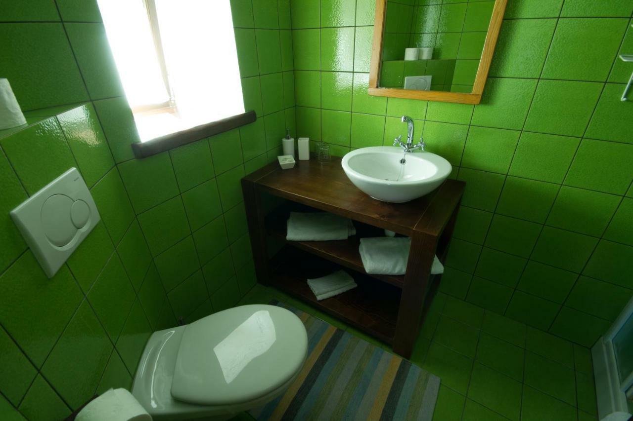Holiday Homes Poli Svetega Antona Gracisce Ngoại thất bức ảnh